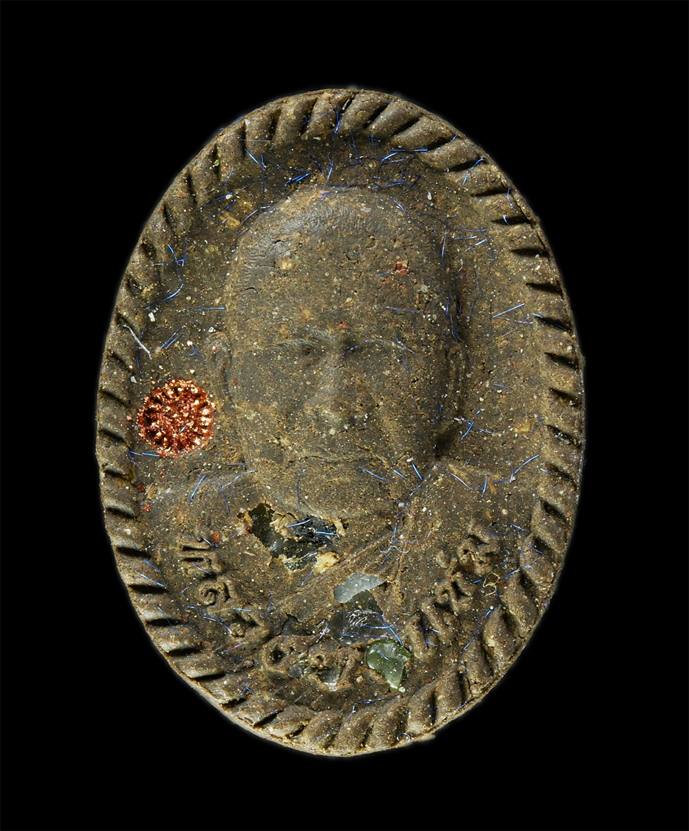 9Dec24 (23)3ap.jpg - พระผงพุทธคุณ เมตตามหานิยม รุ่นแรก หลวงพ่อแช่ม กิตติสาโร วัดสำนักตะคร้อ อ.เทพารักษ์ จ.นครราชสีมา ปี2559 เนื้อผงพุทธคุณ ผงว่าน 108 ฝังตะกรุดเงิน ฝังพลอย [..] | https://kamulet.in.th